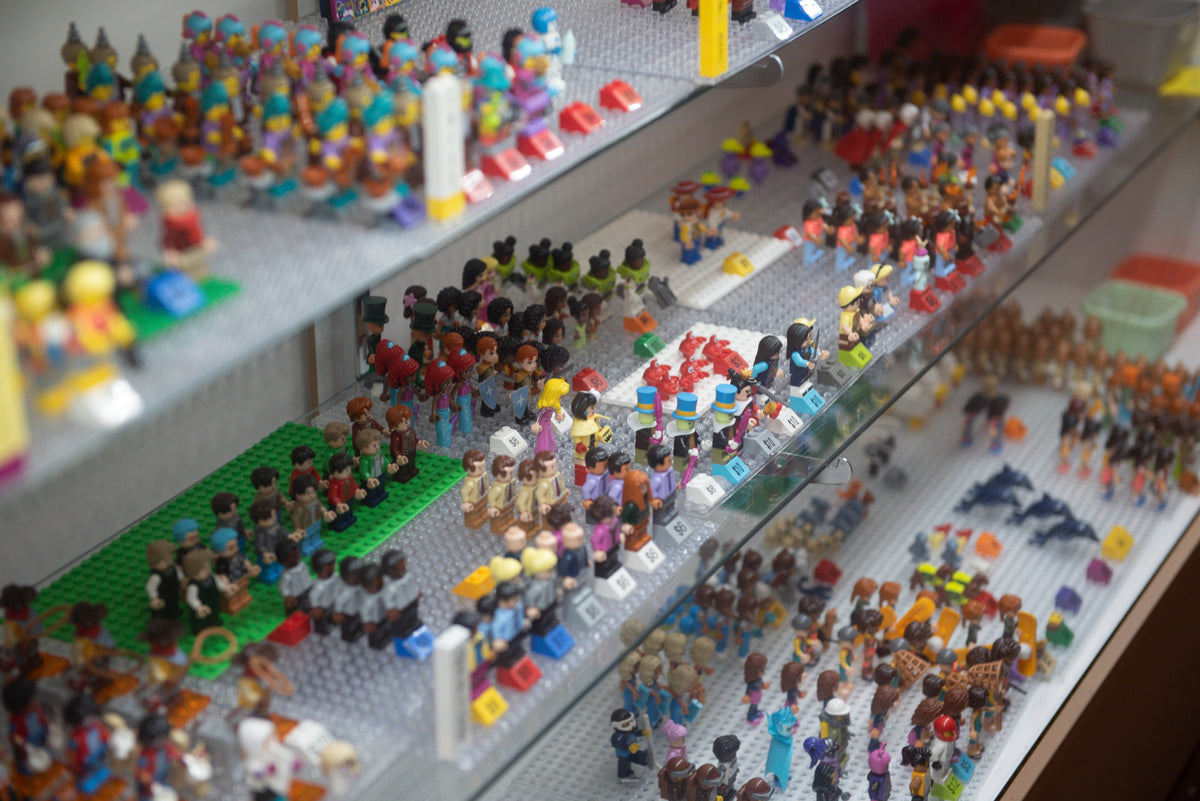 LEGO® Minifigures