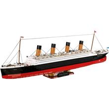 RMS Titanic 1:300 Scale
